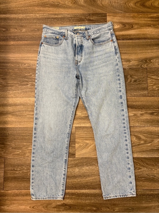 Levi's Denim - Levi’s Wedgie Straight Jeans Light Wash High Rise Size 30